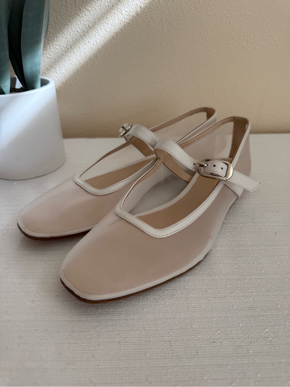 Le Monde Beryl Women's Beige Mary Jane Slingback Flats - Picture 6 of 13